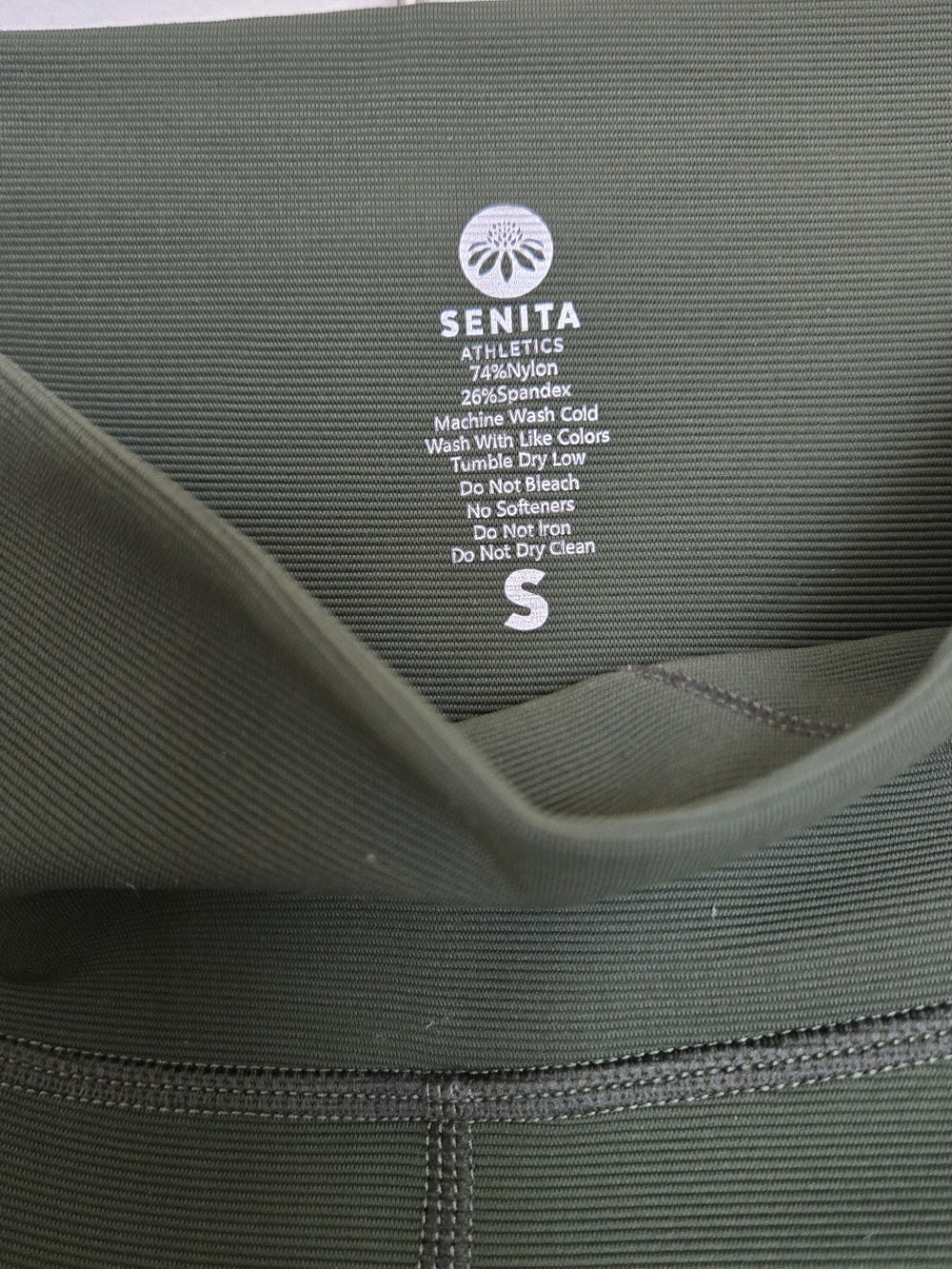 Senita Ribbed Shakti Leggings in Green - Picture 5 of 5